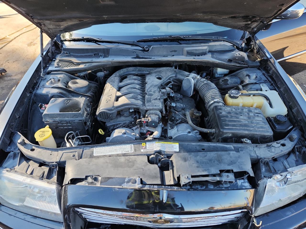 2010 Chrysler 300 Touring VIN: 2C3CA5CVXAH265640 Lot: 85088155