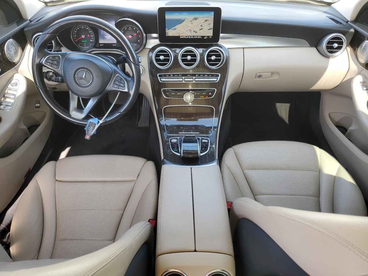 2016 Mercedes-Benz C 300 VIN: 55SWF4JB8GU148732 Lot: 85556595