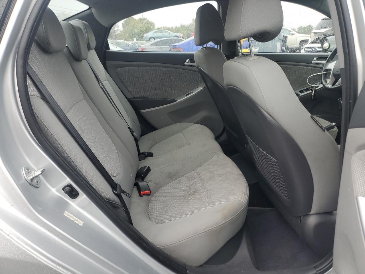 2013 Hyundai Accent Gls VIN: KMHCT4AE1DU500815 Lot: 82446715