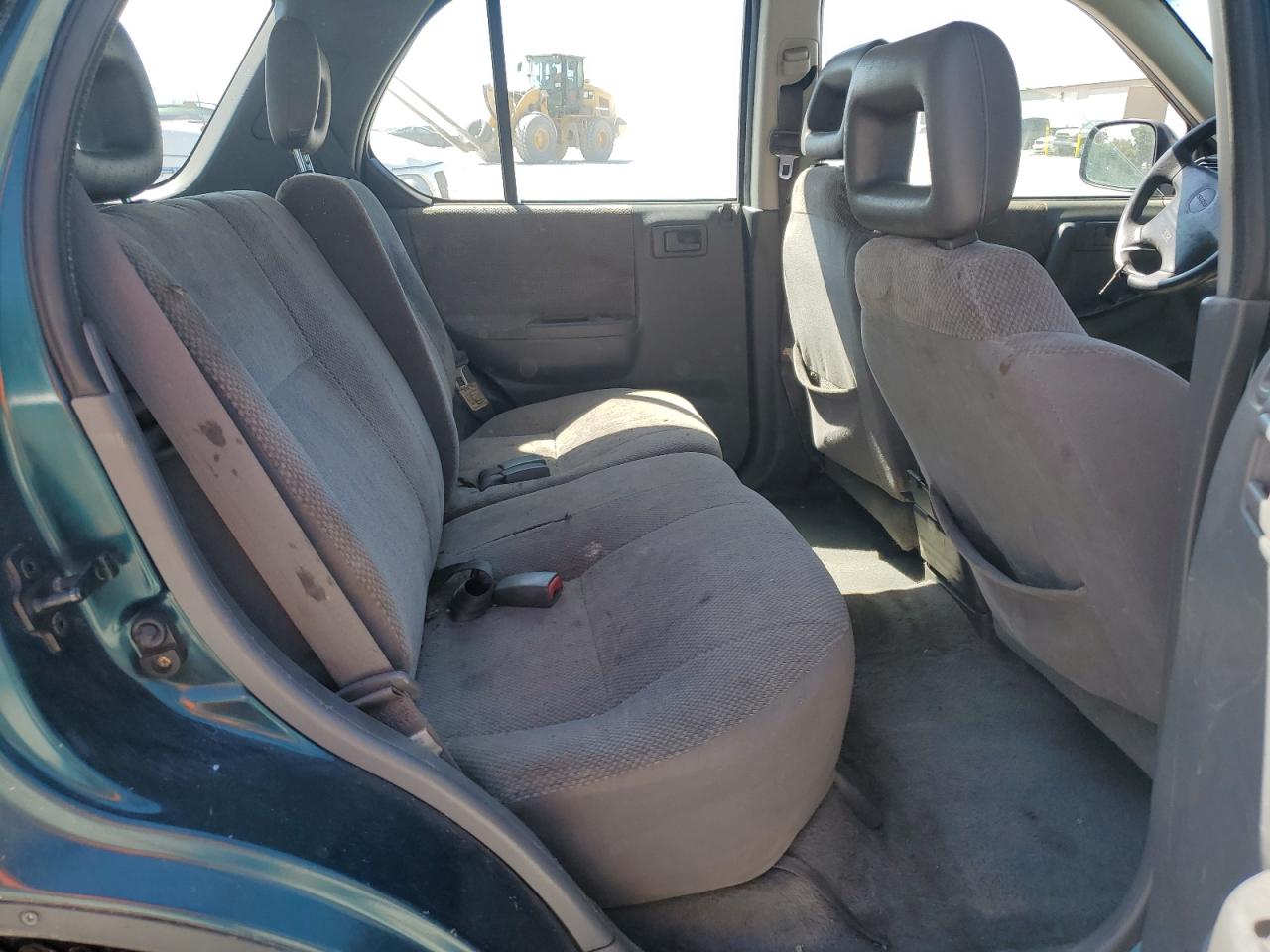 1999 Isuzu Rodeo S VIN: 4S2CM58W4X4330190 Lot: 81996975