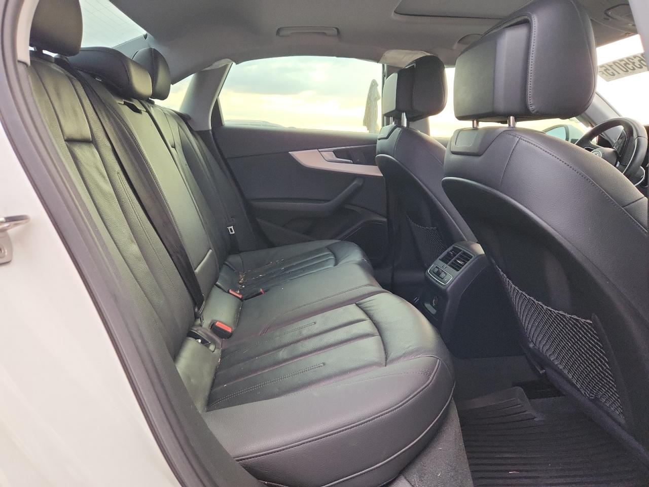 2017 Audi A4 Premium Plus VIN: WAUENAF43HN003493 Lot: 89635015