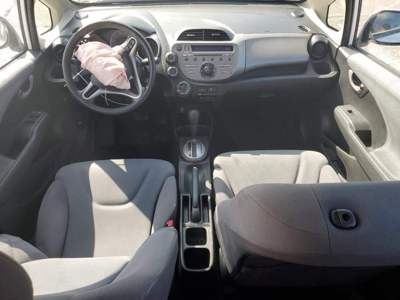 2013 Honda Fit VIN: JHMGE8H38DC041119 Lot: 85562315