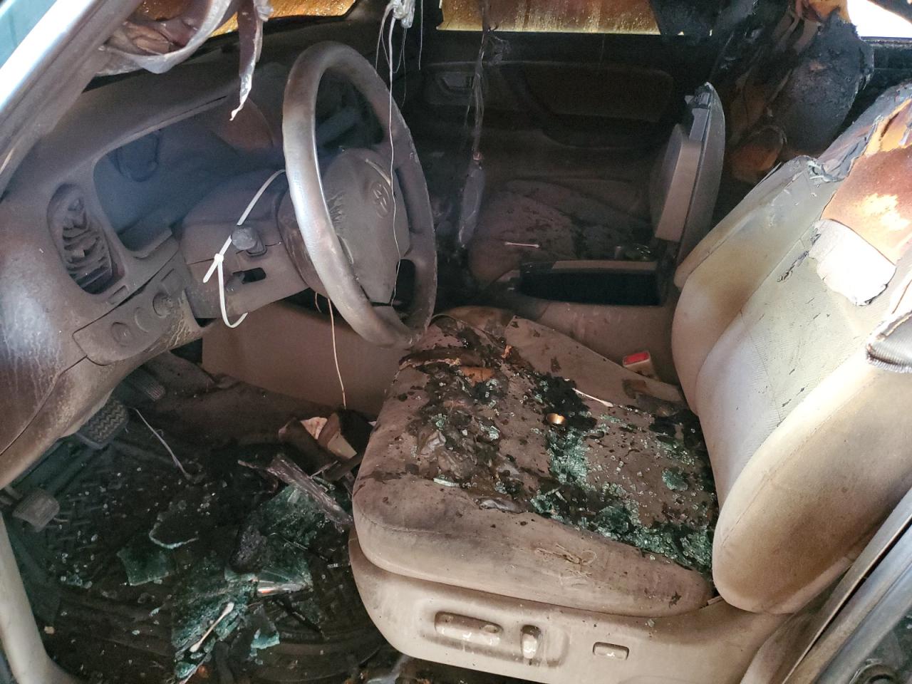 2006 Toyota Sequoia Sr5 VIN: 5TDZT34A06S283038 Lot: 85877025