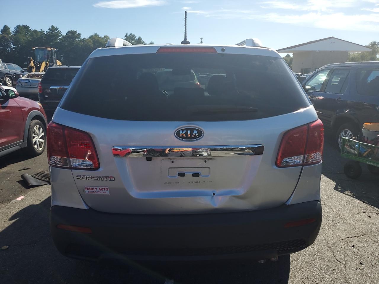 2012 Kia Sorento Base VIN: 5XYKTCA69CG227352 Lot: 71975285