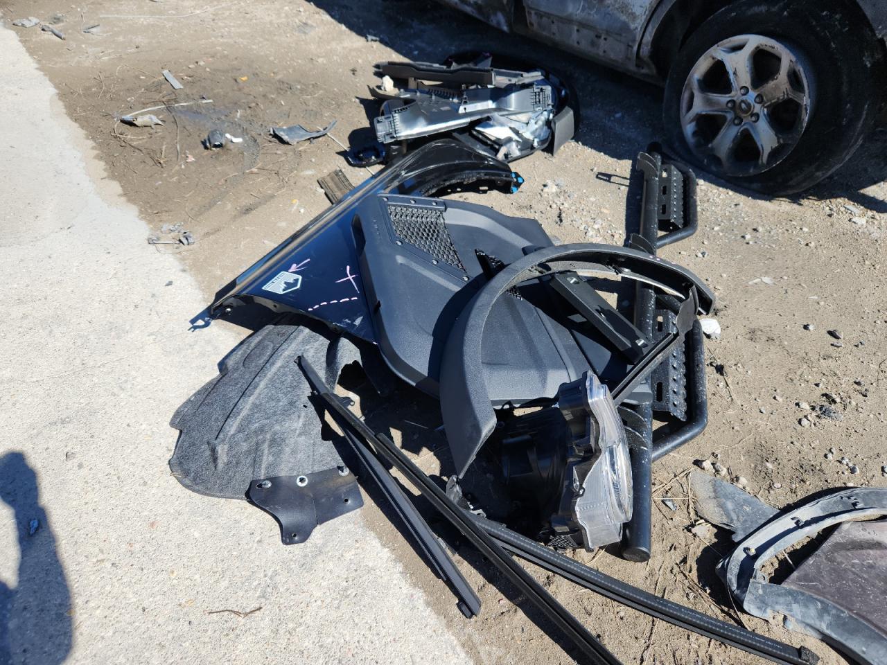 2025 Ford Bronco Big Bend VIN: 1FMDE7BHXSLA83142 Lot: 90625485