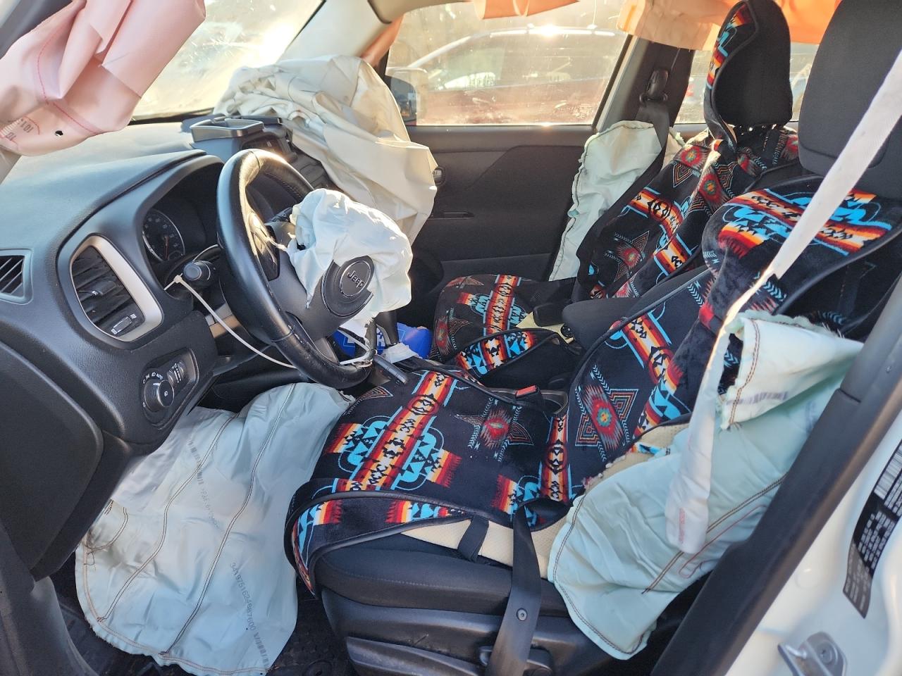 2017 Jeep Renegade Latitude VIN: ZACCJBBB6HPG12858 Lot: 84297655