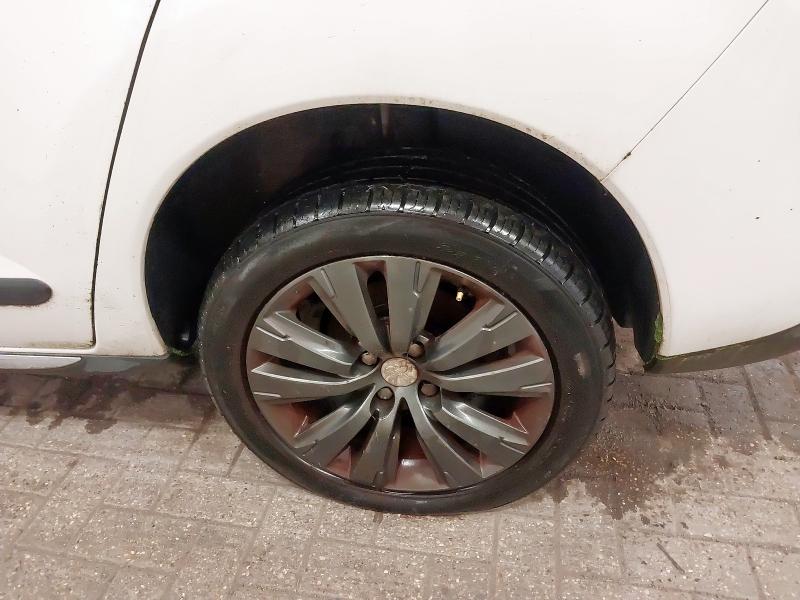 2013 PEUGEOT 3008 ACTIV