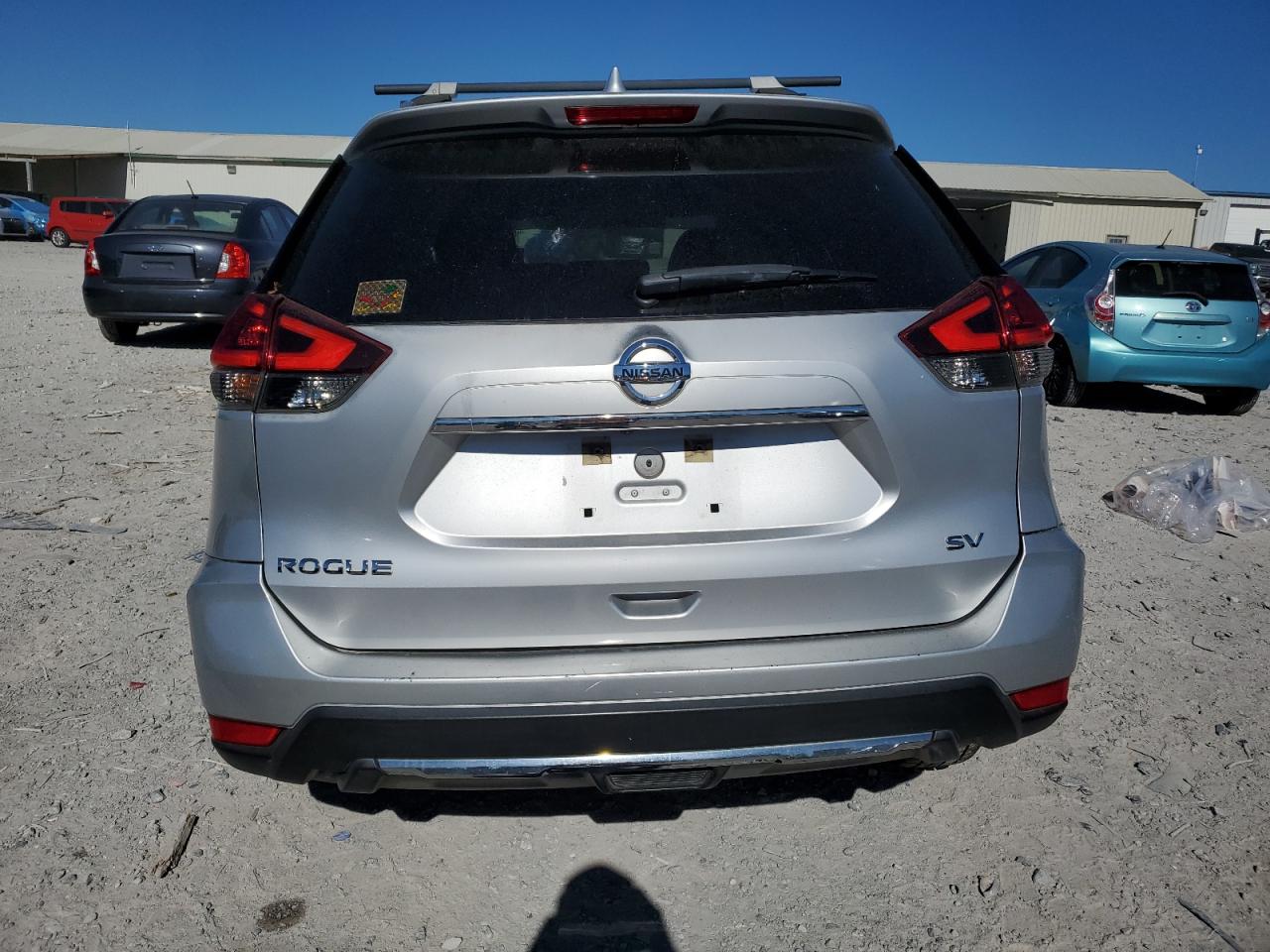 2018 Nissan Rogue S VIN: KNMAT2MT5JP506198 Lot: 86332915