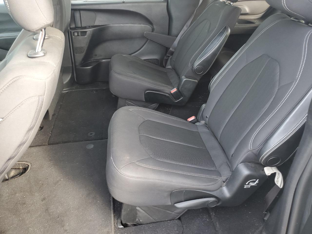 2019 Chrysler Pacifica Touring Plus VIN: 2C4RC1FG4KR652587 Lot: 86494995