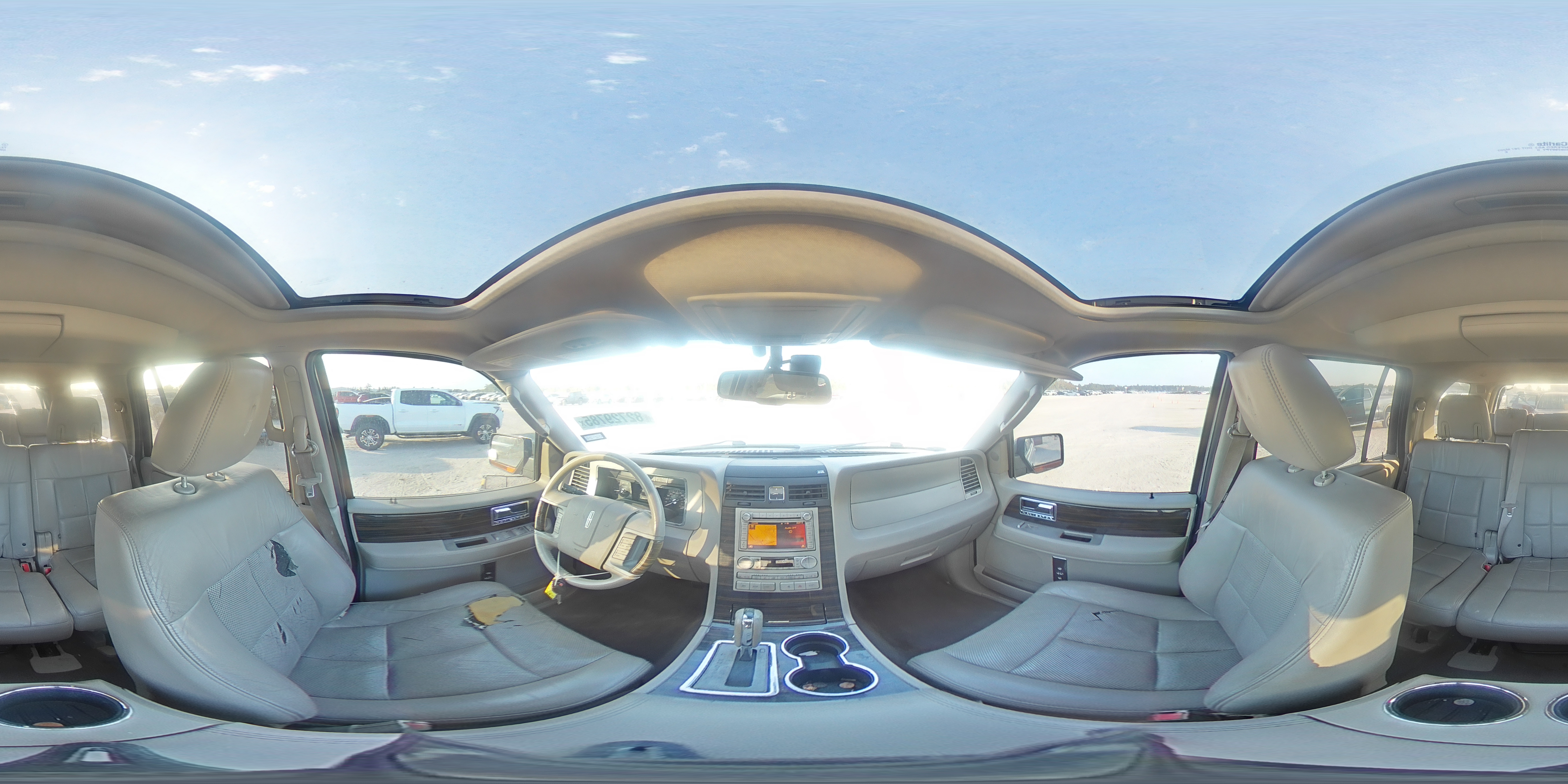 2010 Lincoln Navigator VIN: 5LMJJ2H53AEJ09482 Lot: 82729785