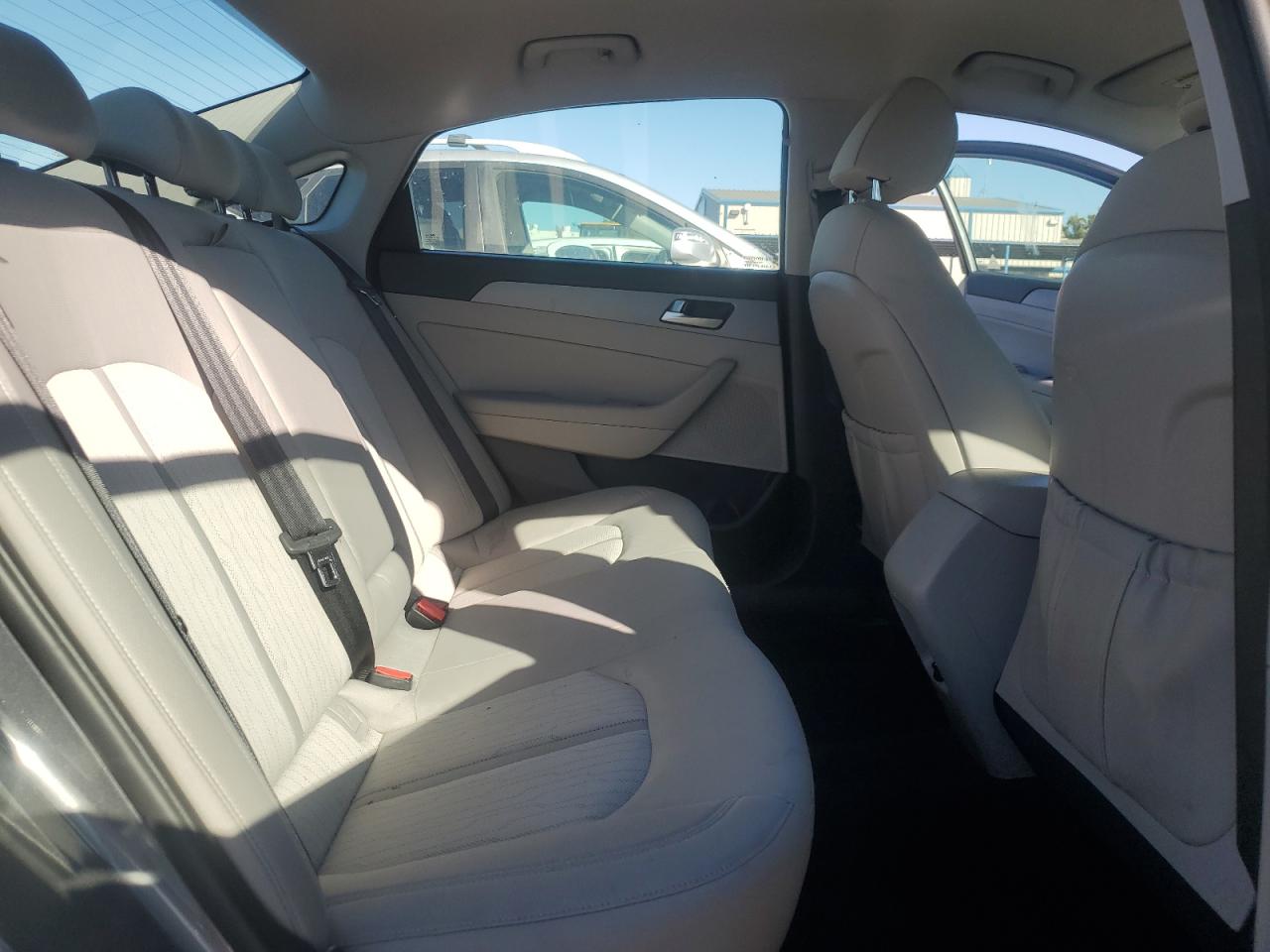 2018 Hyundai Sonata Hybrid VIN: KMHE24L3XJA082999 Lot: 84788455