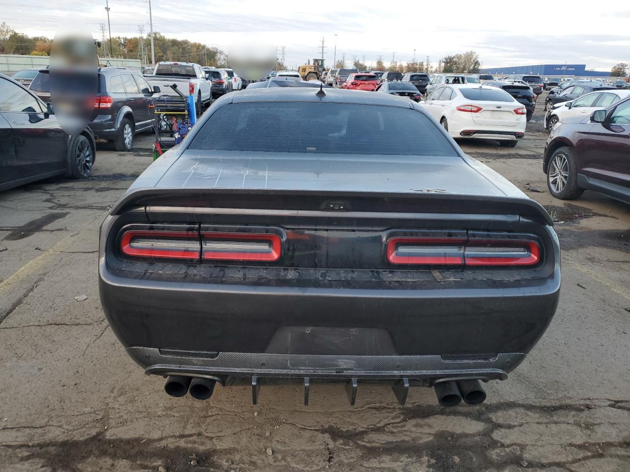 2015 Dodge Challenger R/T Scat Pack VIN: 2C3CDZFJ6FH888364 Lot: 82613105