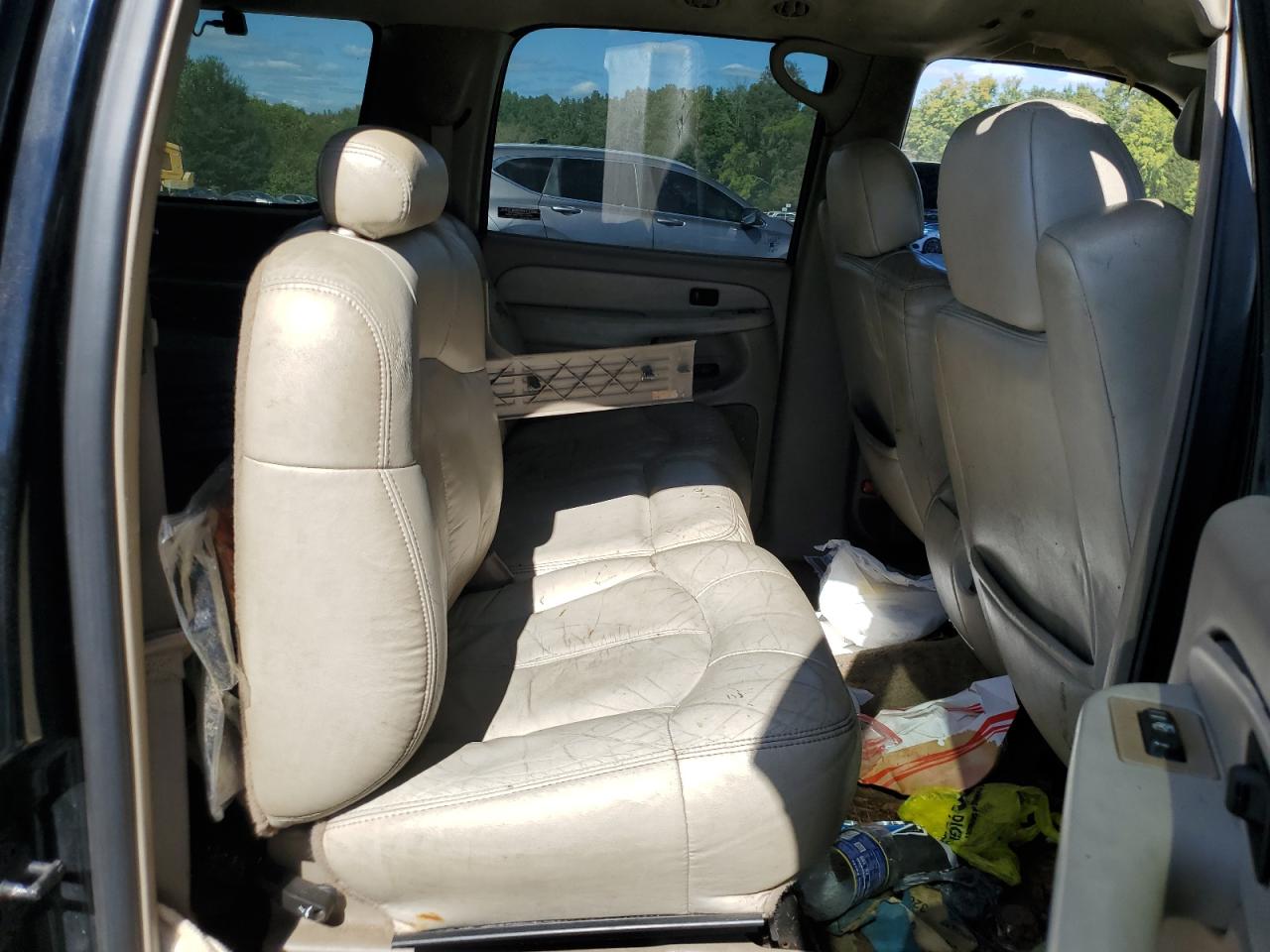 2001 Chevrolet Suburban K1500 VIN: 3GNFK16TX1G250524 Lot: 82254945