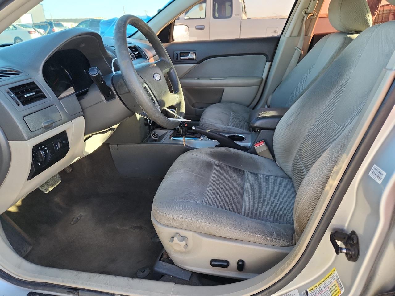 2012 Ford Fusion Se VIN: 3FAHP0HA5CR323045 Lot: 84779455