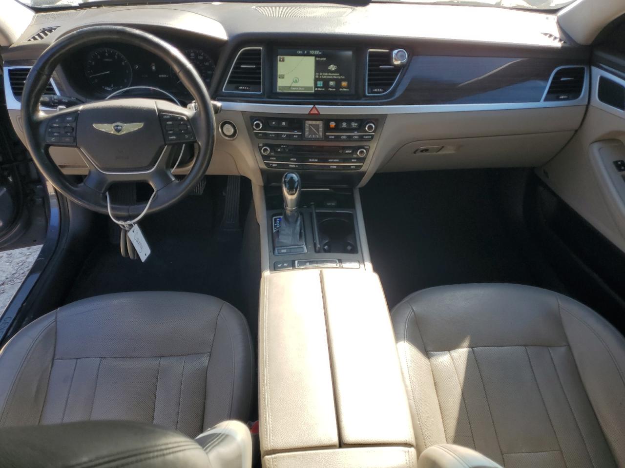 2015 Hyundai Genesis 3.8L VIN: KMHGN4JE3FU066637 Lot: 83860565
