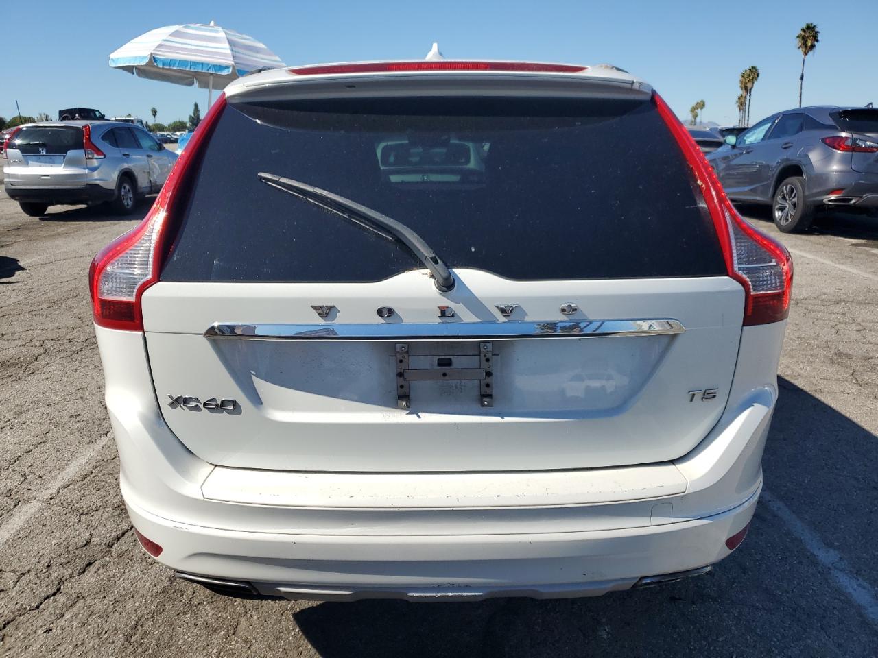 2016 Volvo Xc60 T5 Premier VIN: YV440MDK2G2779014 Lot: 82589895