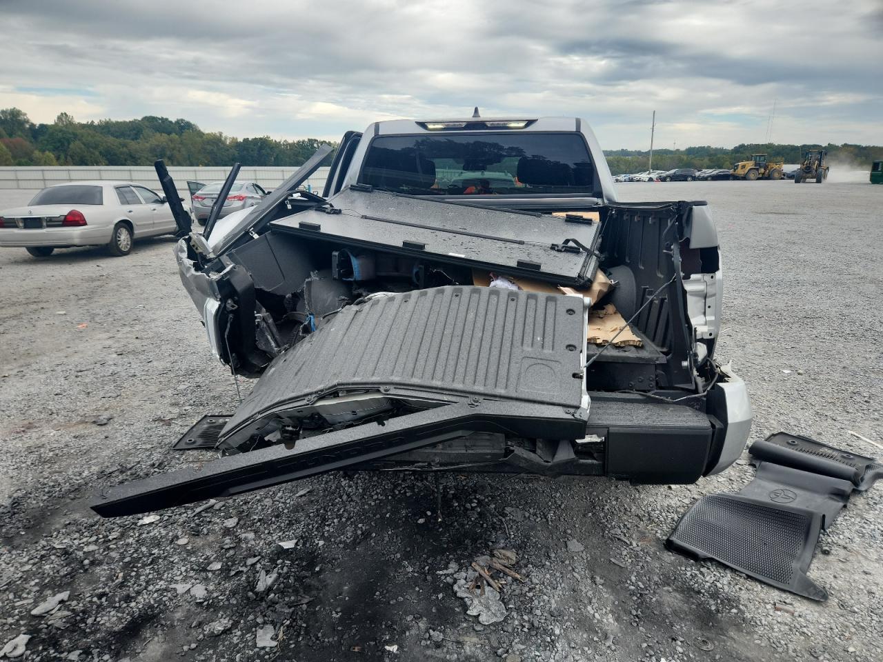 2024 Toyota Tundra Crewmax Sr VIN: 5TFKB5DB3RX177660 Lot: 82264835