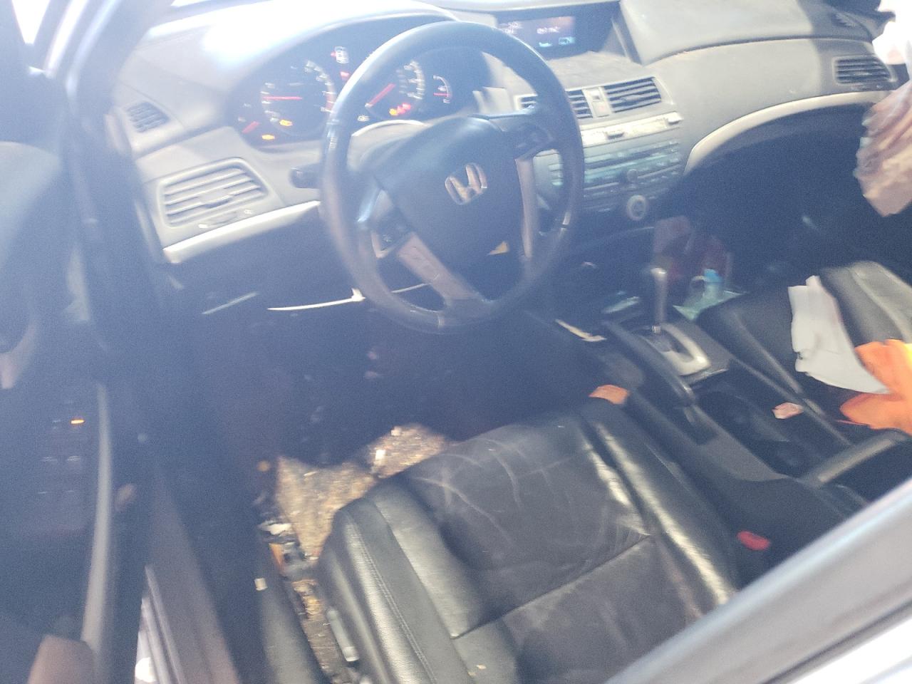 2010 Honda Accord Exl VIN: 1HGCP2F82AA116587 Lot: 84920205