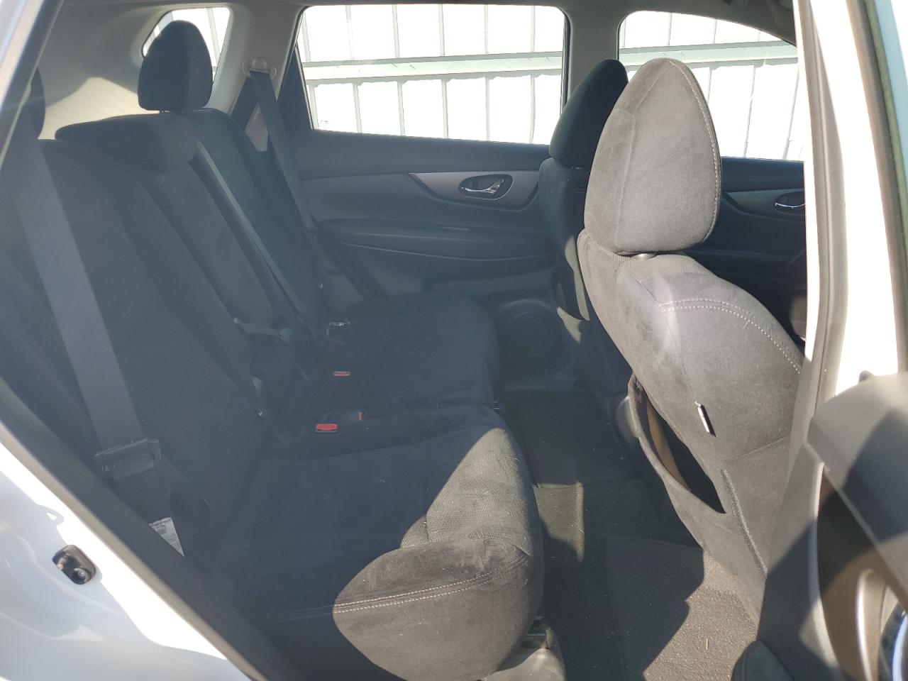 2016 Nissan Rogue S VIN: 5N1AT2MV6GC757101 Lot: 82242205