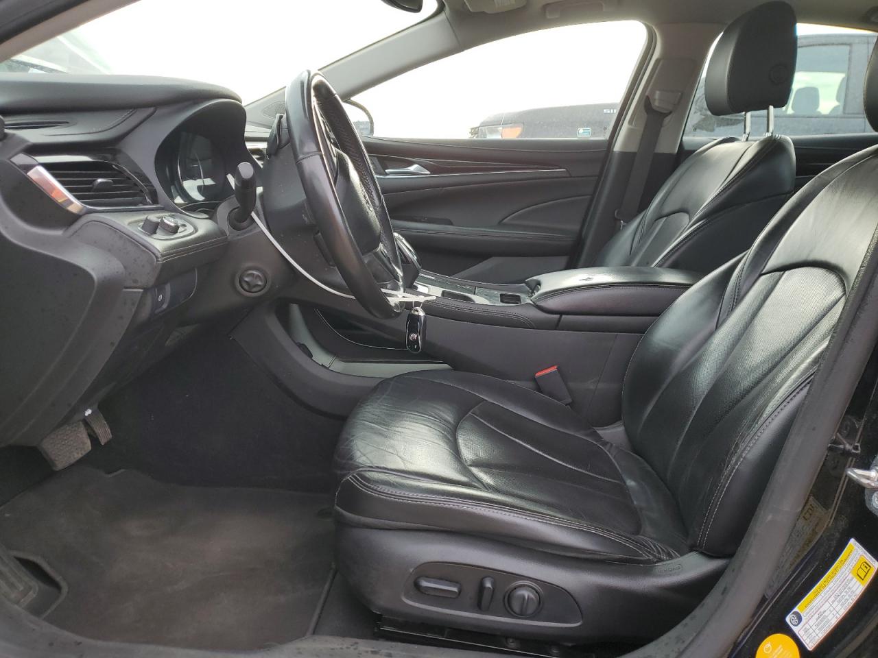 2017 Buick Lacrosse Essence VIN: 1G4ZP5SS0HU195628 Lot: 85739915