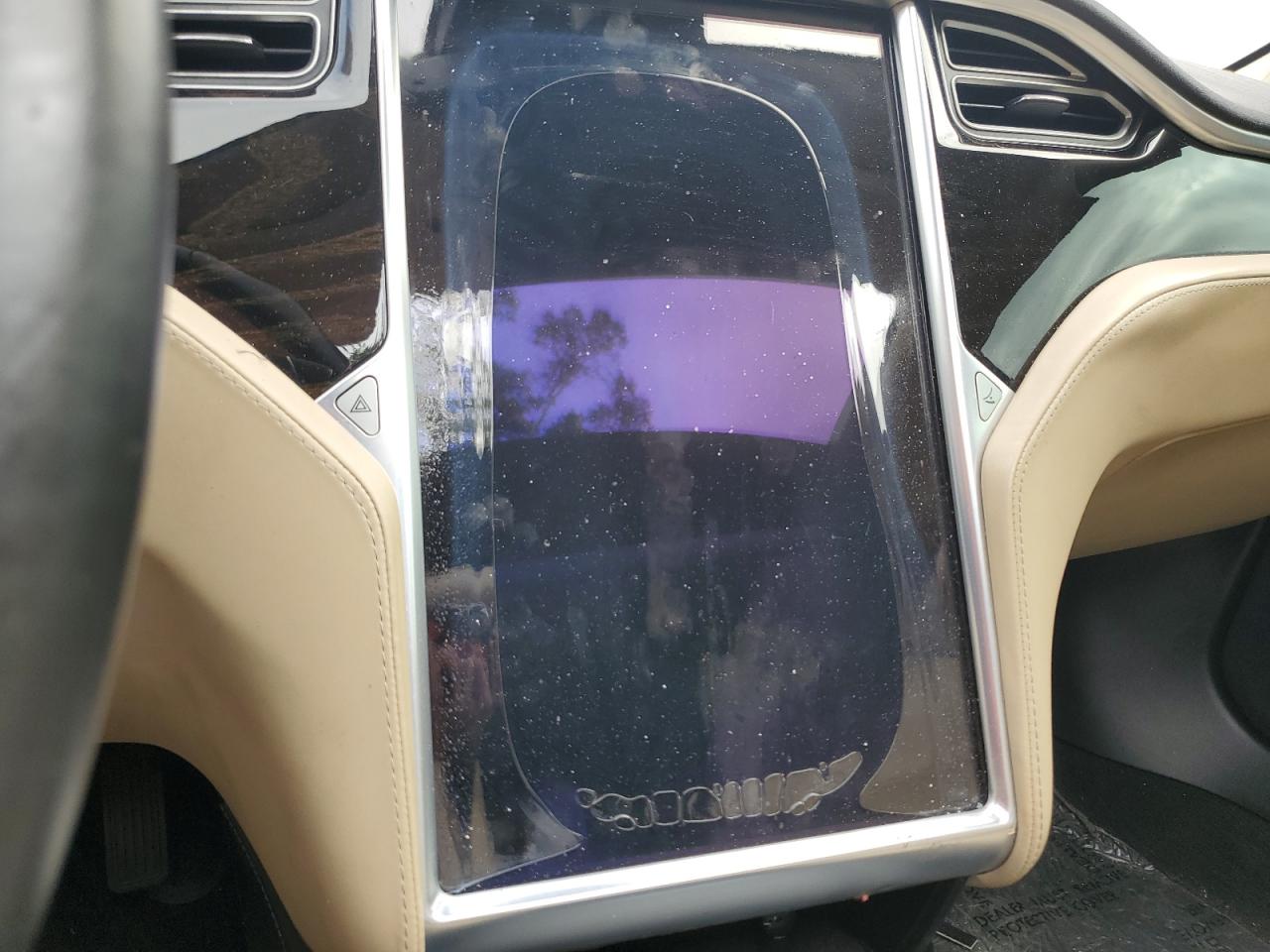 2016 Tesla Model S VIN: 5YJSA1E15GF160240 Lot: 86126255