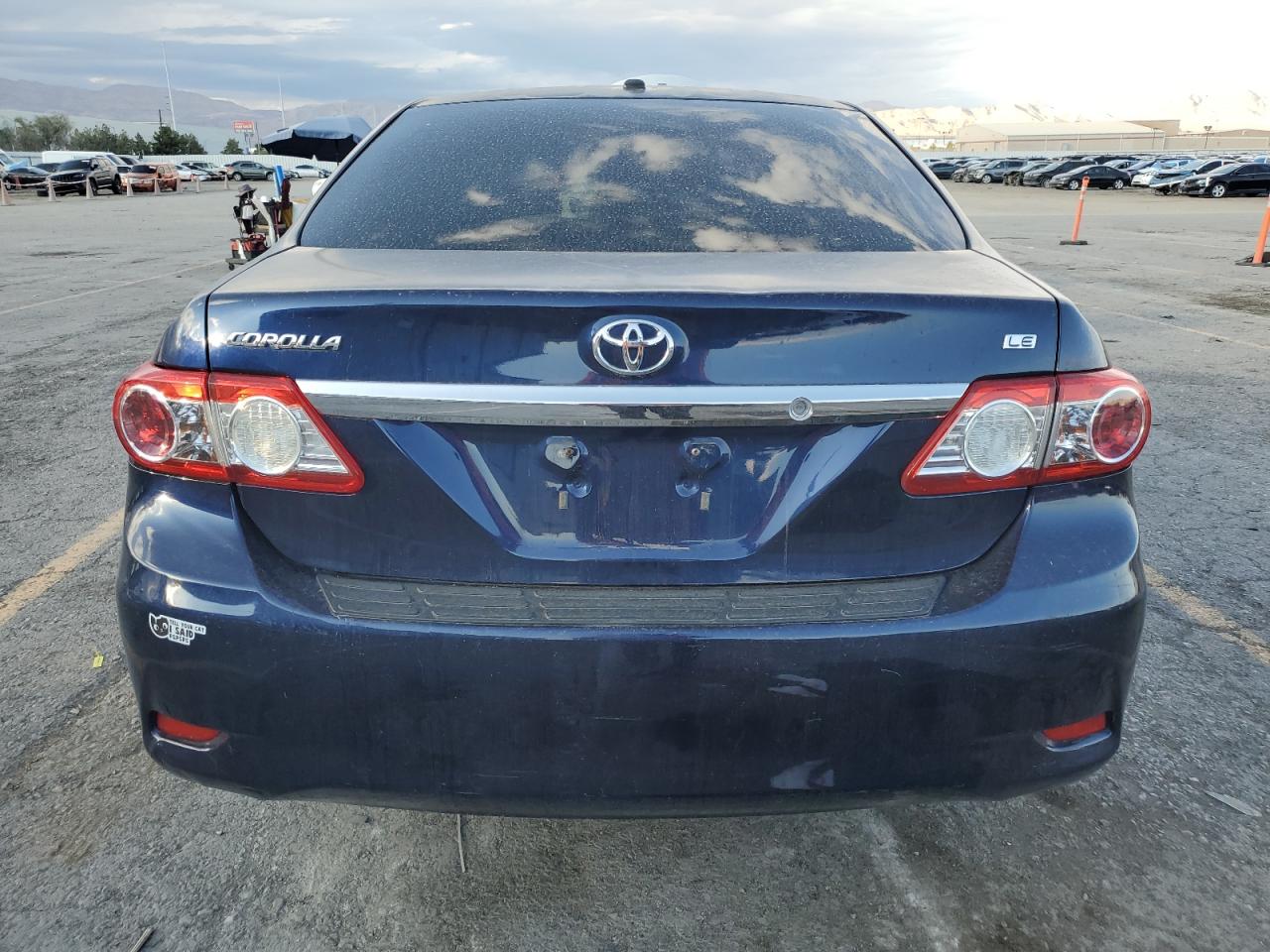 2011 Toyota Corolla Base VIN: JTDBU4EE0B9136359 Lot: 85008785