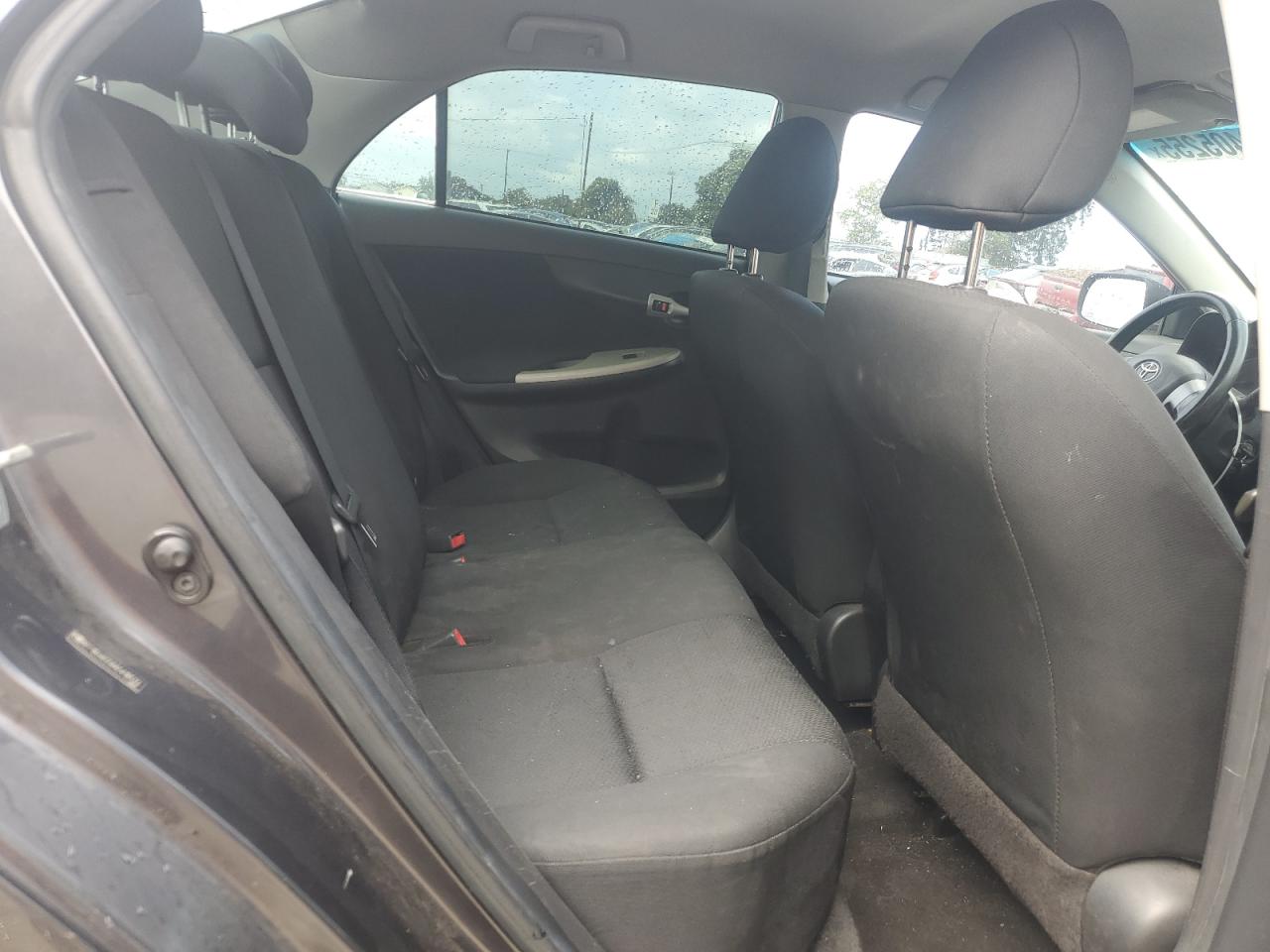2010 Toyota Corolla Base VIN: 2T1BU4EE8AC418533 Lot: 82405255