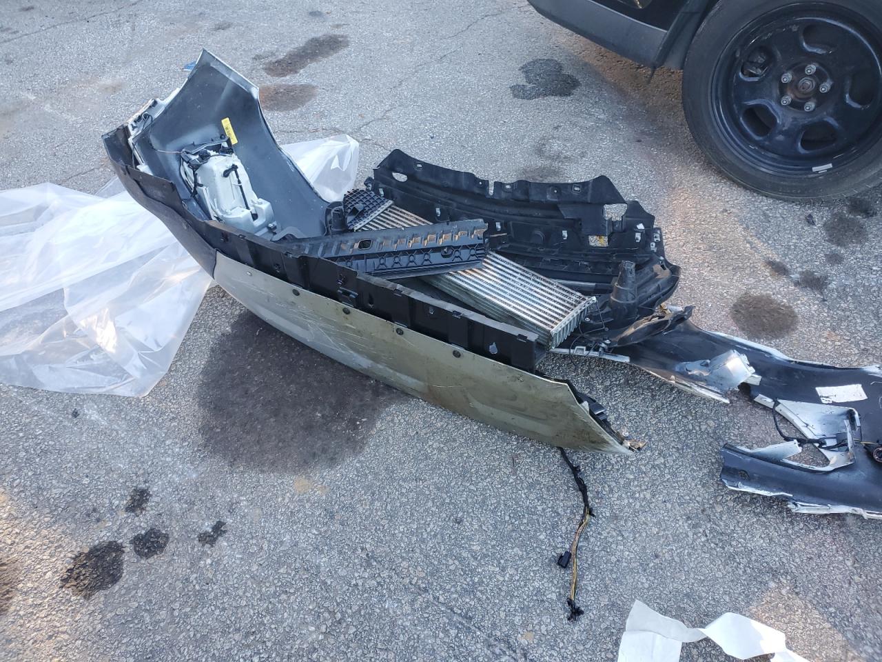 2018 Ford Escape Titanium VIN: 1FMCU0J9XJUB95139 Lot: 86633165