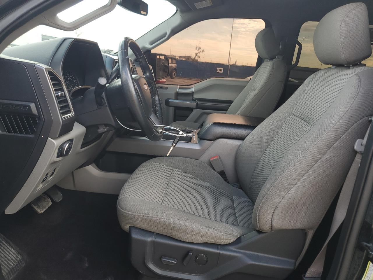 2019 Ford F150 Supercrew VIN: 1FTEW1E51KKE92303 Lot: 82690335