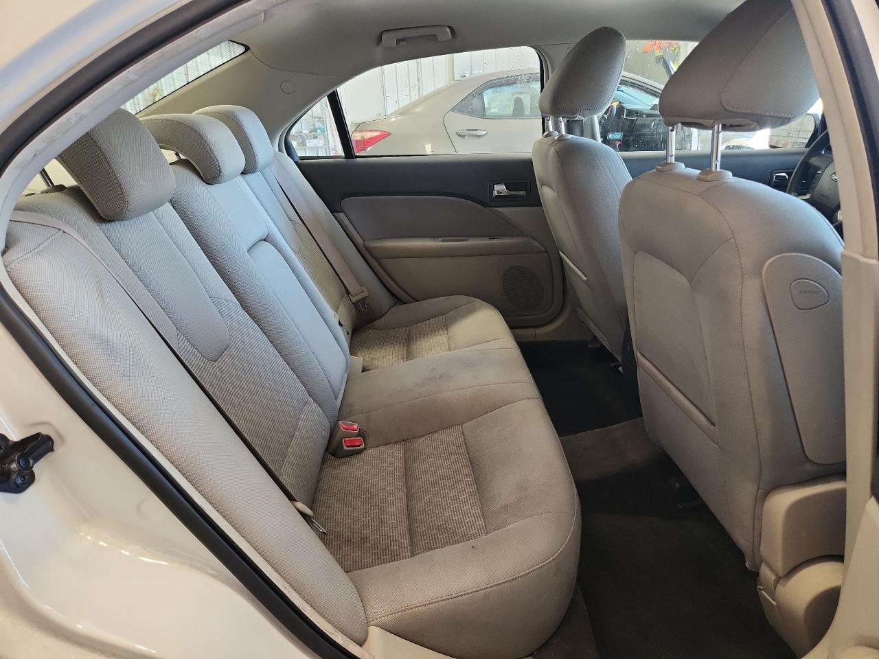 2010 Ford Fusion Se VIN: 3FAHP0HG2AR222787 Lot: 85258255