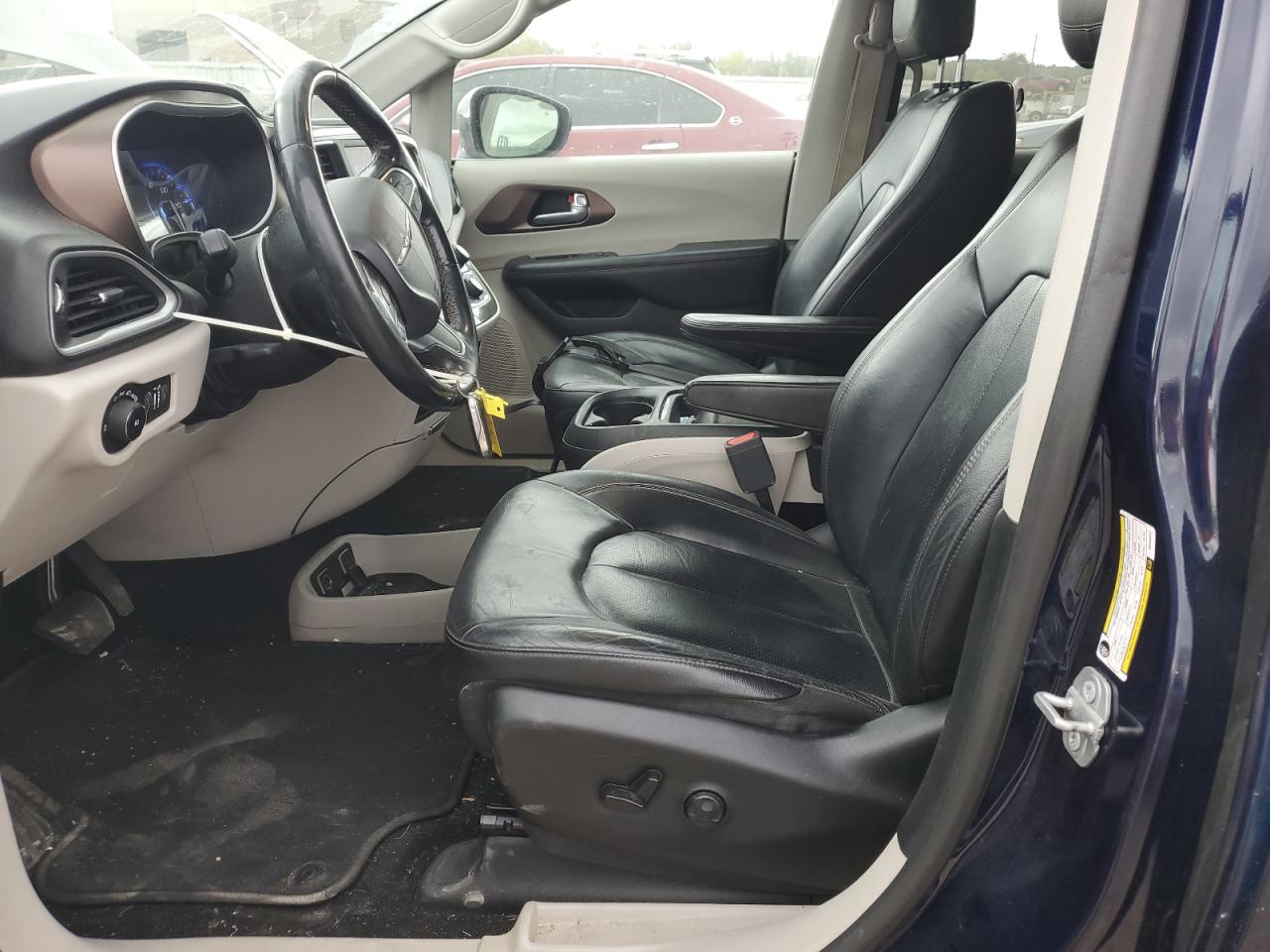 2019 Chrysler Pacifica Touring L VIN: 2C4RC1BG7KR539447 Lot: 85945265