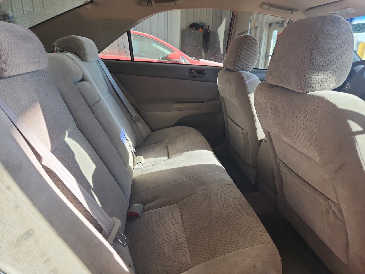 2004 Toyota Camry Le VIN: 4T1BE30K54U920245 Lot: 85114045