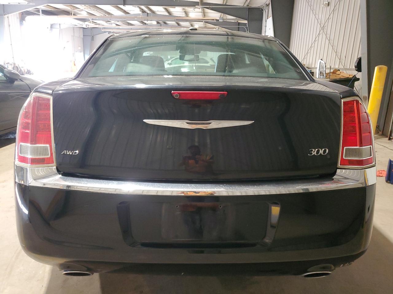 2014 Chrysler 300 VIN: 2C3CCARG4EH341905 Lot: 81910835