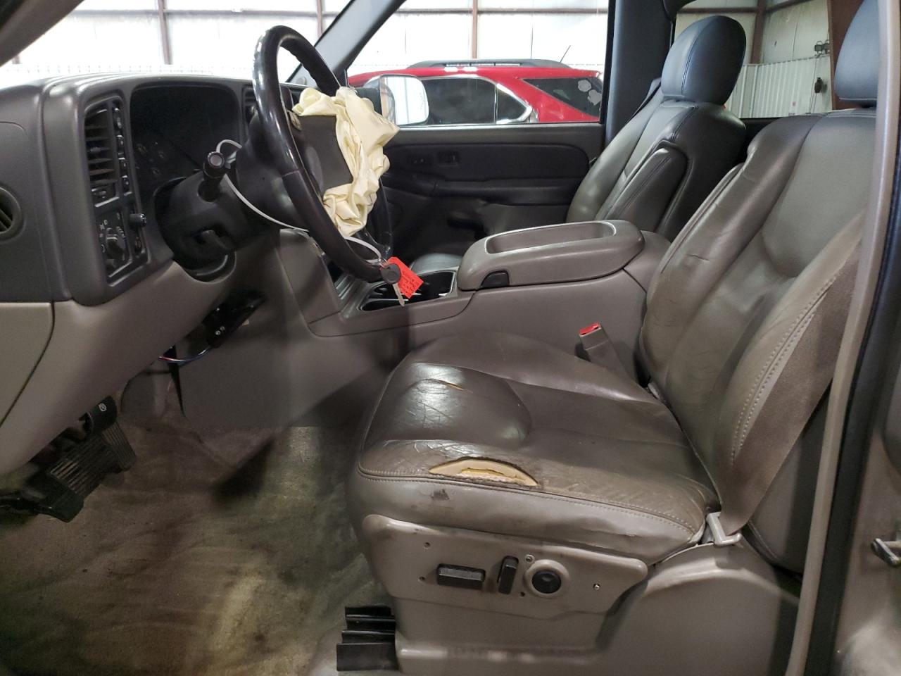 2003 Chevrolet Suburban K2500 VIN: 3GNGK26G23G310926 Lot: 85188395