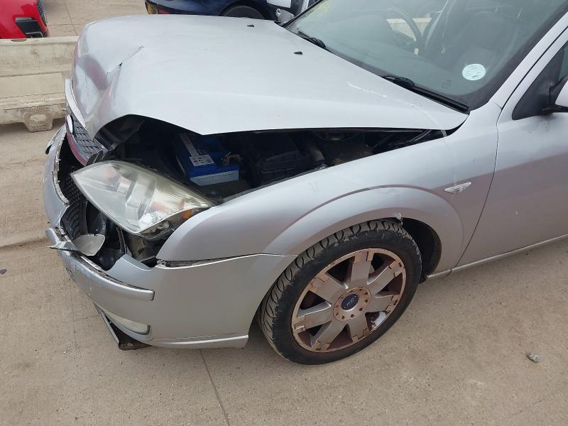 2005 FORD MONDEO 2.0 GHIA X 5DR AUTO