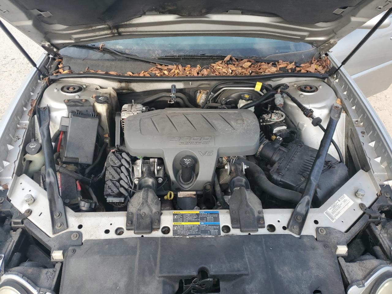 2007 Buick Lacrosse Cx VIN: 2G4WC582871124225 Lot: 84885575