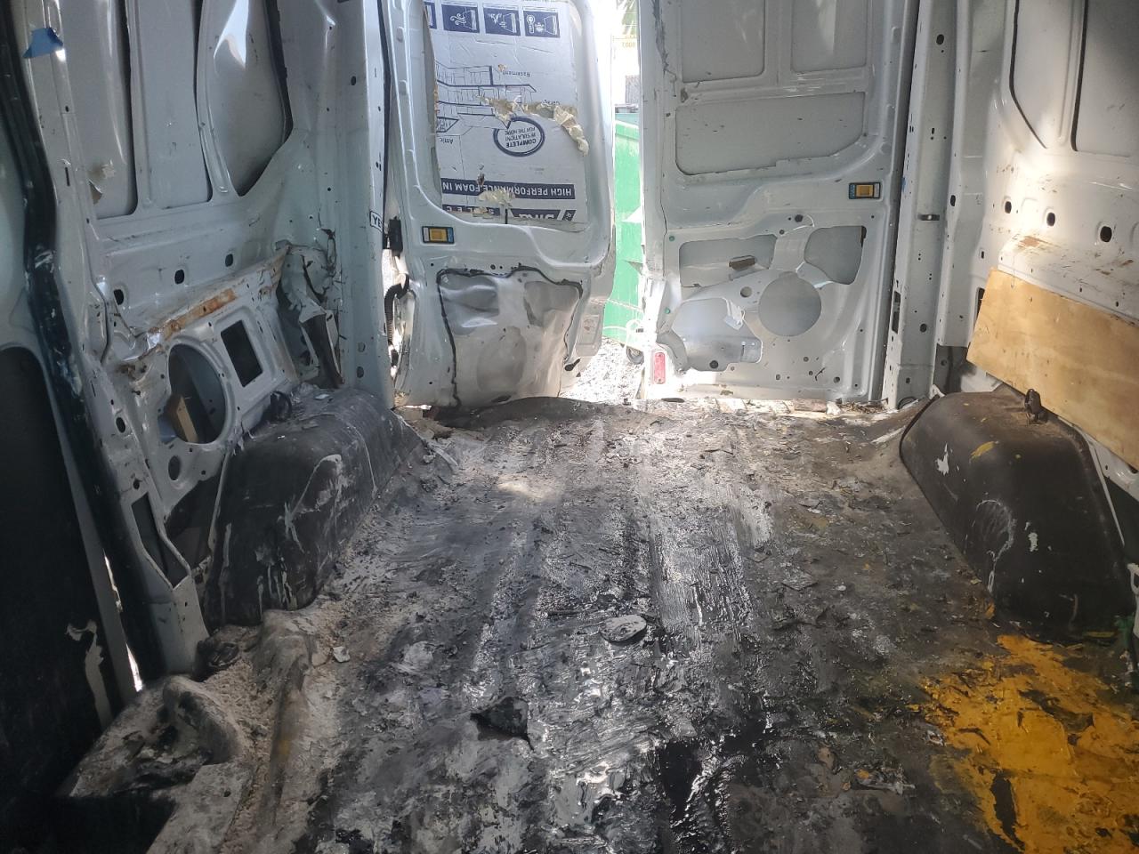 2015 Ford Transit T-250 VIN: 1FTNR1CM1FKA98792 Lot: 86673525