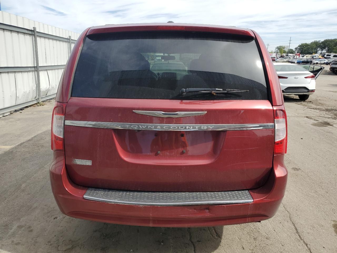 2013 Chrysler Town & Country Touring VIN: 2C4RC1BG9DR613857 Lot: 81883615