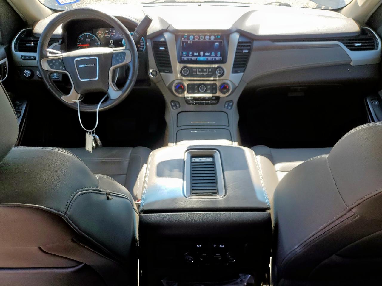 2018 GMC Yukon Denali VIN: 1GKS2CKJ2JR344022 Lot: 90331115