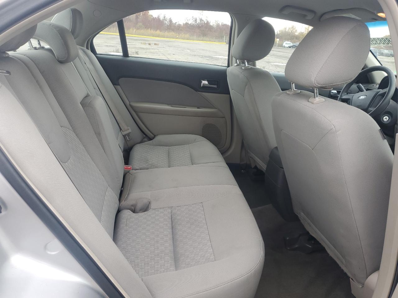 2012 Ford Fusion S VIN: 3FAHP0GA1CR129890 Lot: 90588835