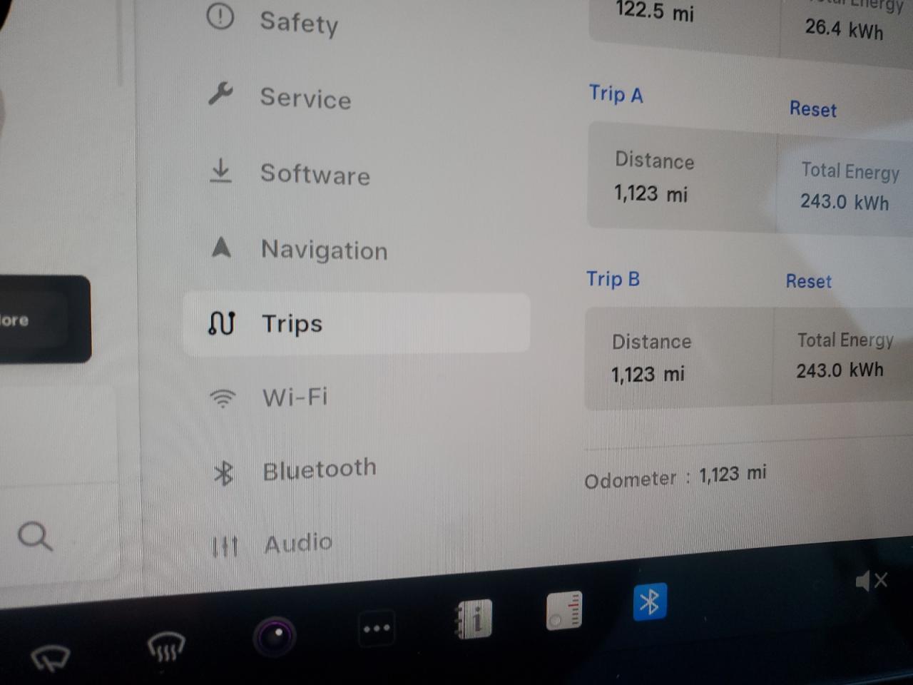 2025 Tesla Model 3 VIN: 5YJ3E1EAXSF041858 Lot: 87063875