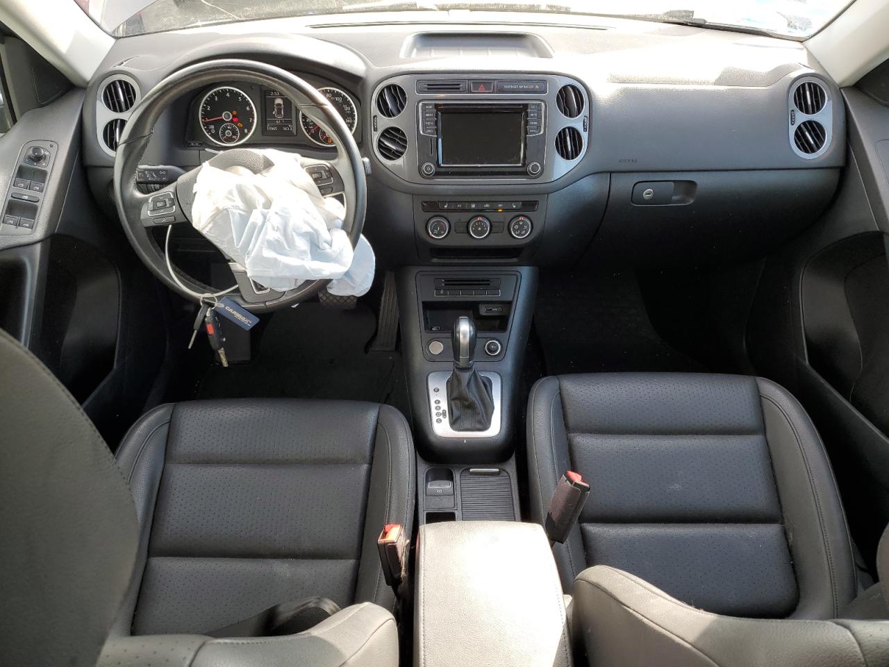 2017 Volkswagen Tiguan S VIN: WVGAV7AX7HK038525 Lot: 90894585