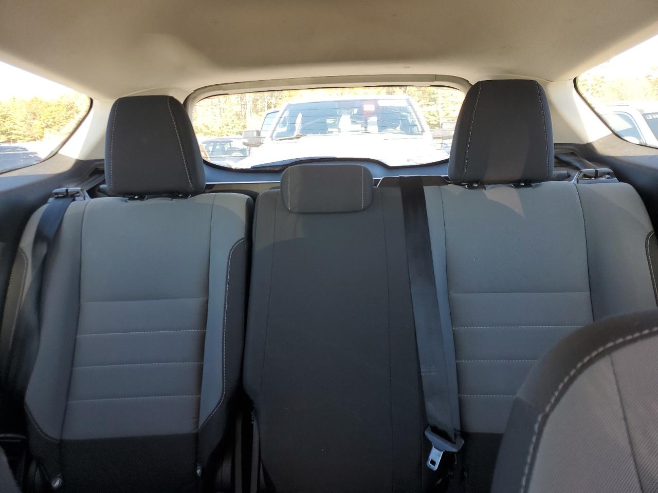 2018 Ford Escape S VIN: 1FMCU0F76JUB87420 Lot: 86889445