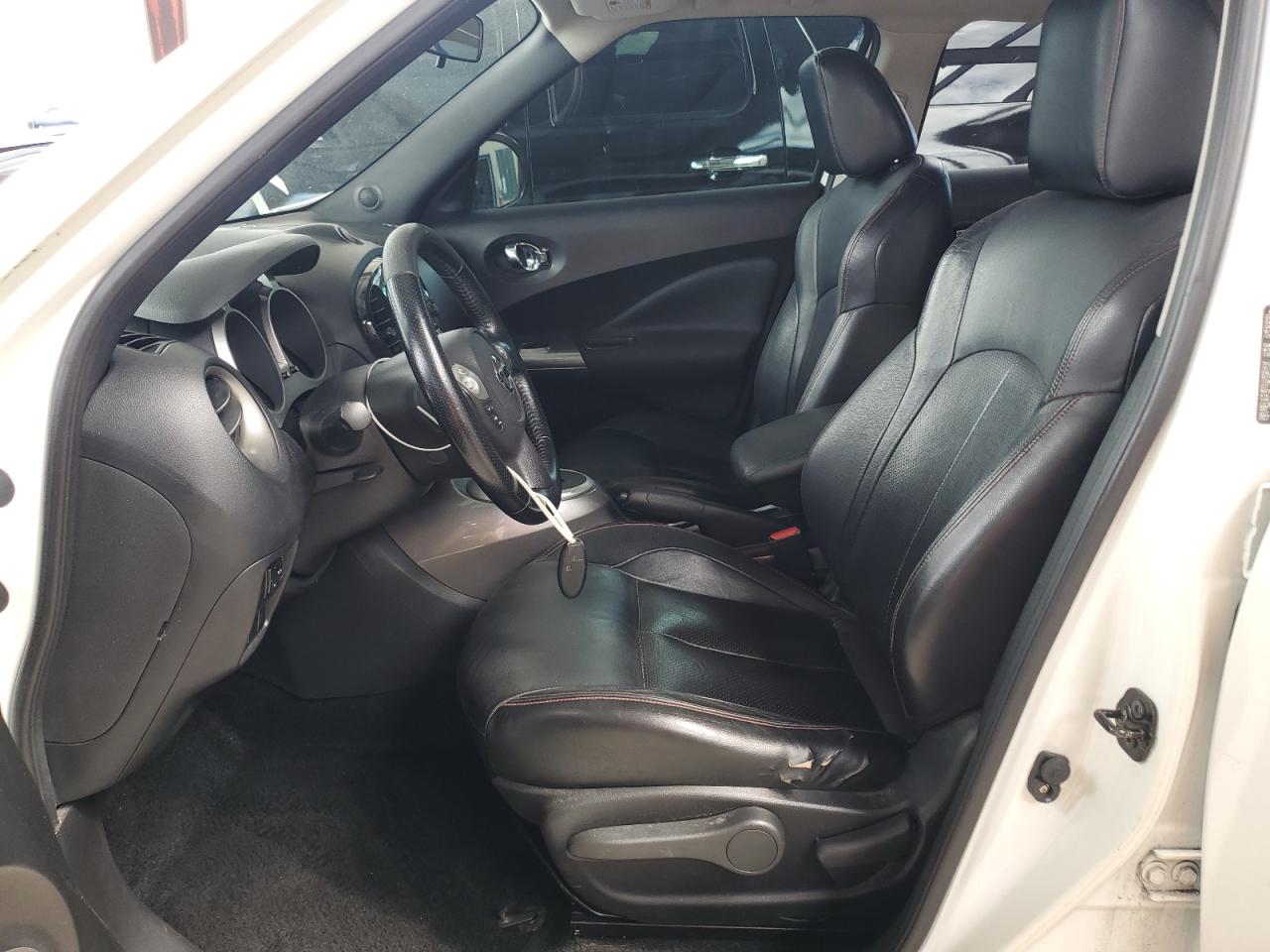 2014 Nissan Juke S VIN: JN8AF5MR4ET359502 Lot: 85597365