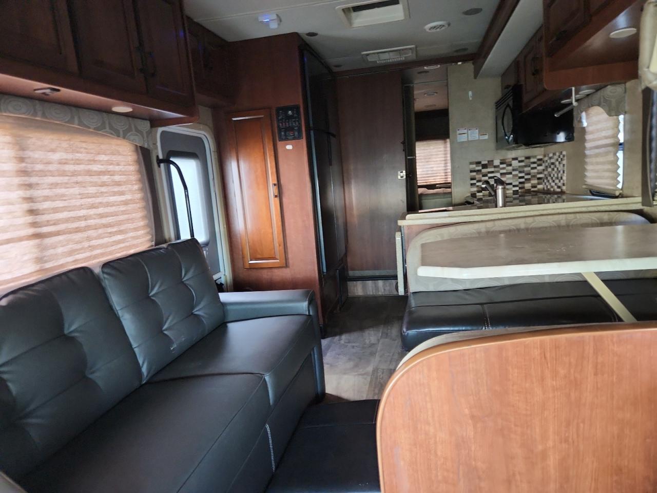 2016 Ford Econoline E450 Super Duty Cutaway Van VIN: 1FDXE4FS3GDC01101 Lot: 84639685