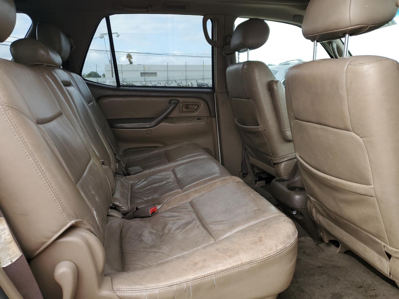 2002 Toyota Sequoia Sr5 VIN: 5TDZT34AX2S075047 Lot: 82404895