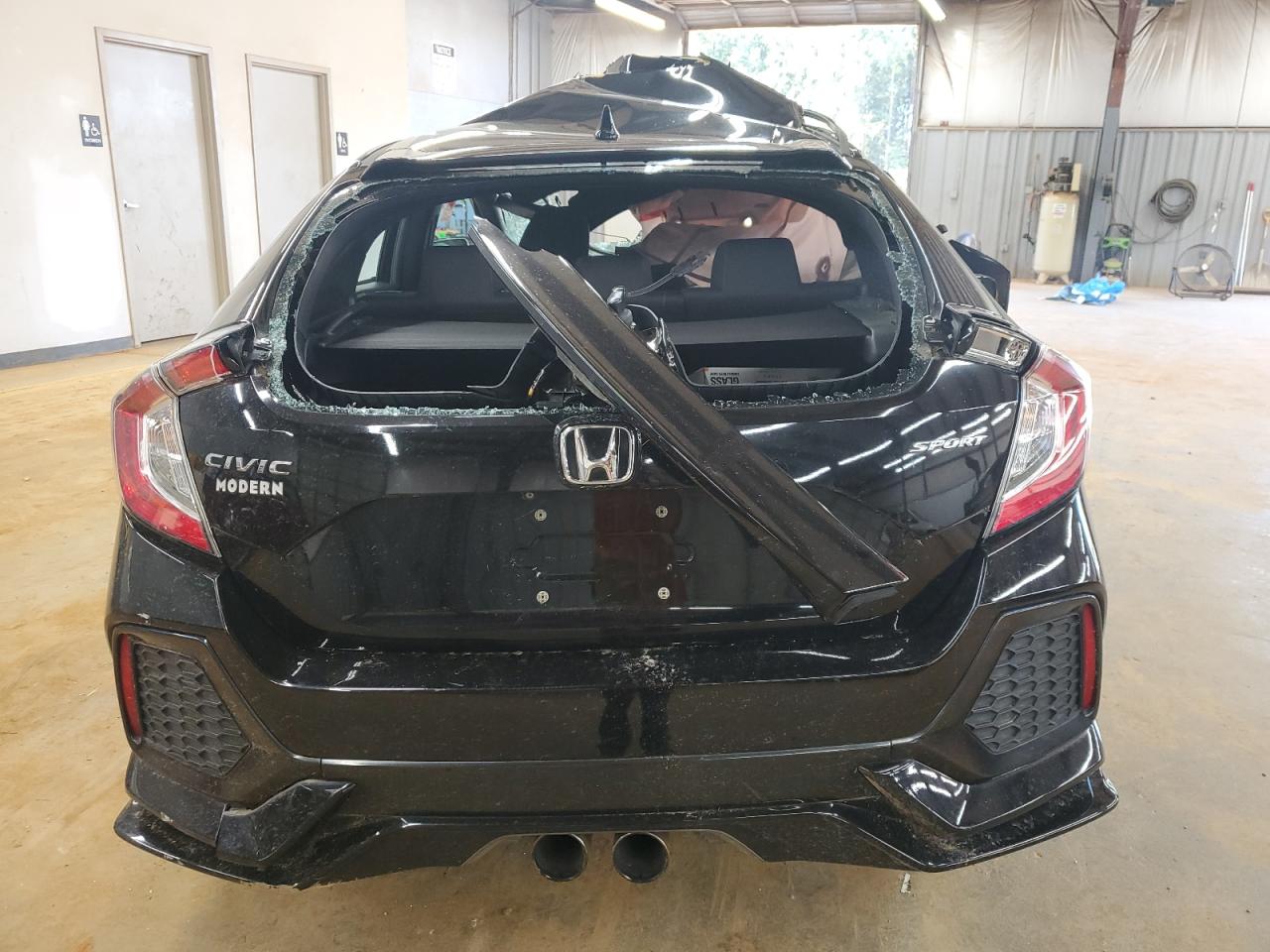 2018 Honda Civic Sport VIN: SHHFK7H44JU213975 Lot: 85164275