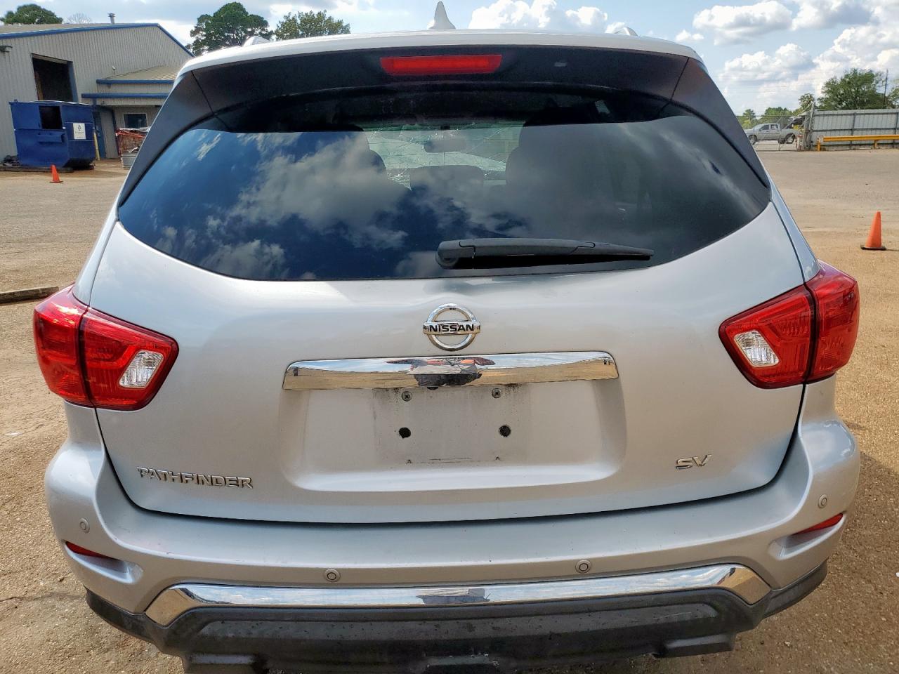 2019 Nissan Pathfinder S VIN: 5N1DR2MN6KC608224 Lot: 85878205