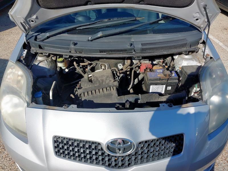 2006 TOYOTA YARIS T3 