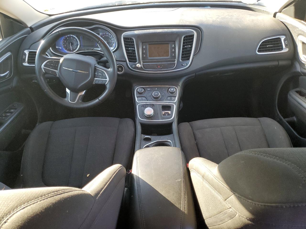 2015 Chrysler 200 Limited VIN: 1C3CCCAB8FN644819 Lot: 86092175